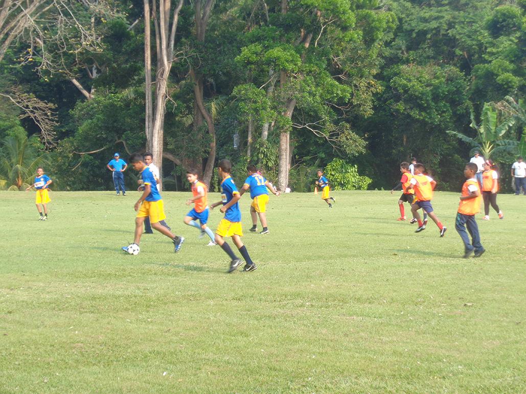 Alles Fußball in der Escuela