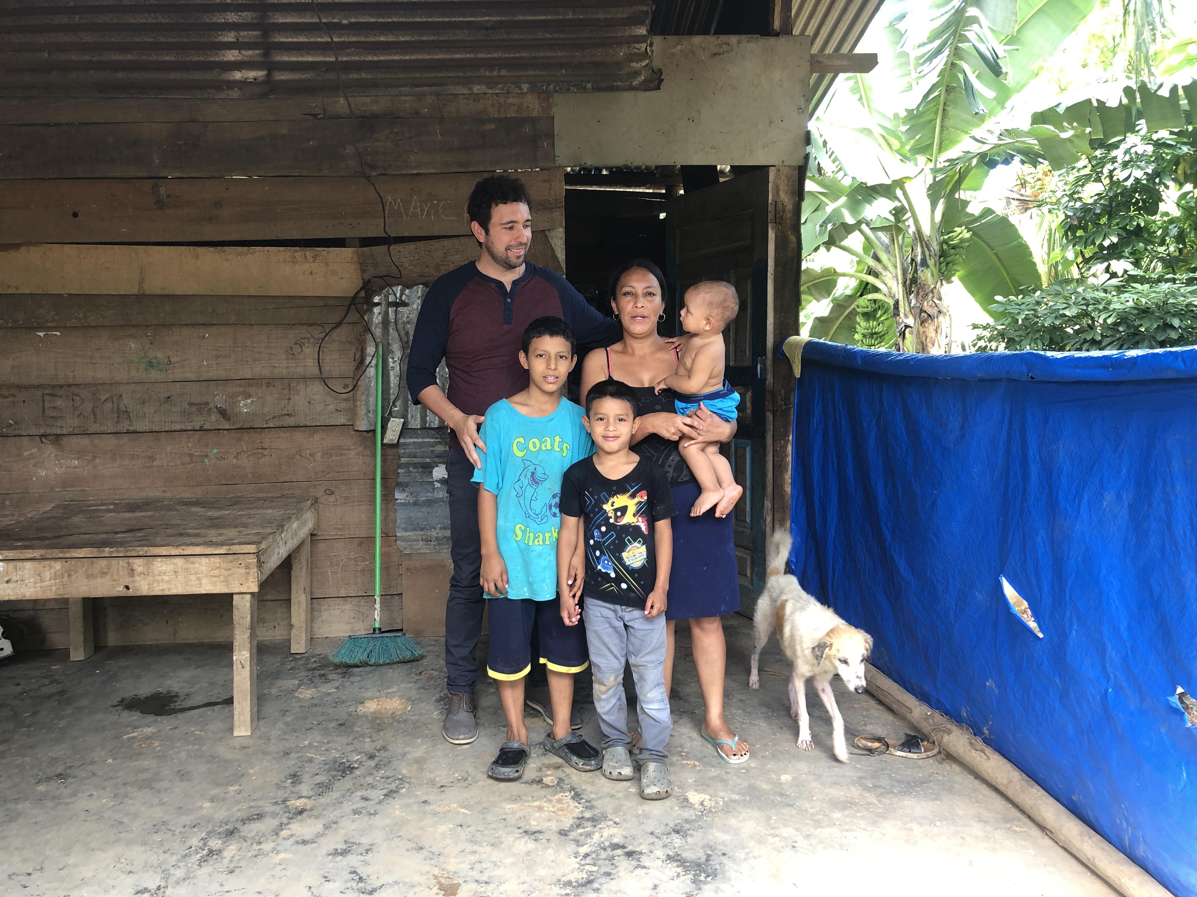Ein historischer Moment: Die erste Klasse der CFF Escuela in Honduras macht ihren Abschluss!